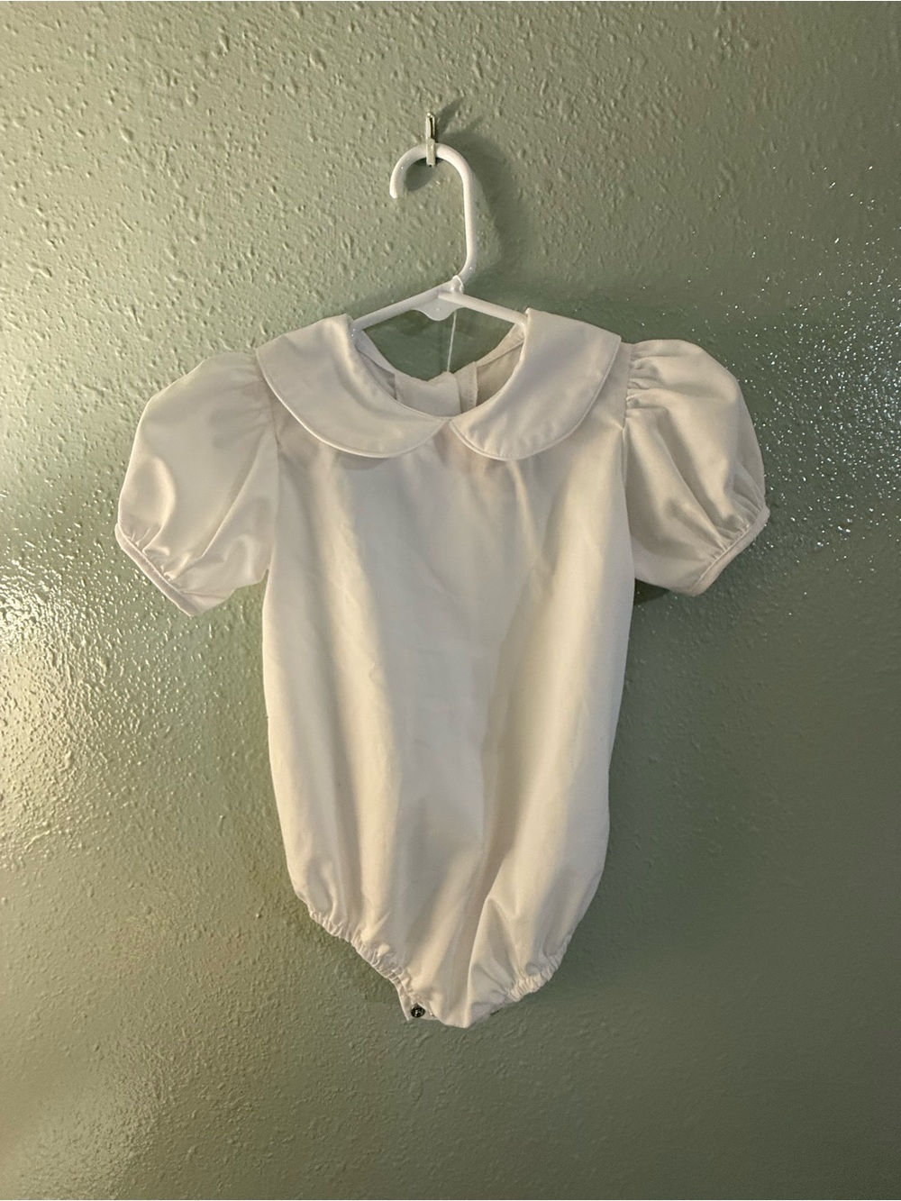 The Beaufort Bonnet Company White Peter Pan Collar Baby One-Piece